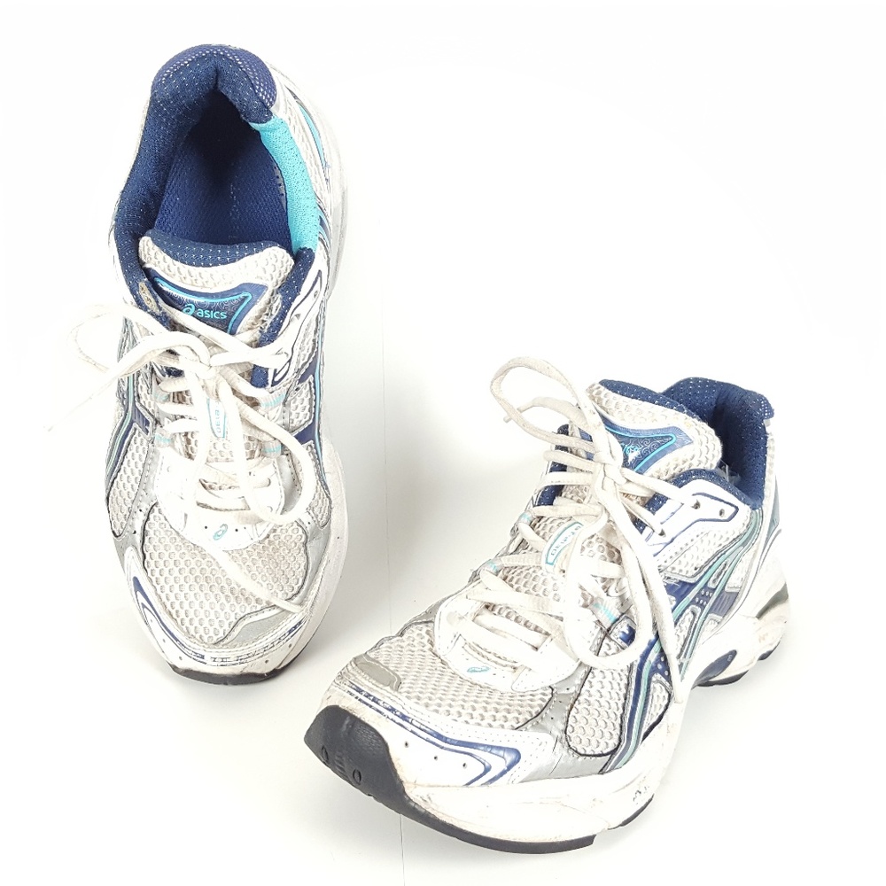 Oasics  GT 2130 Womens Shoe Size 7.5